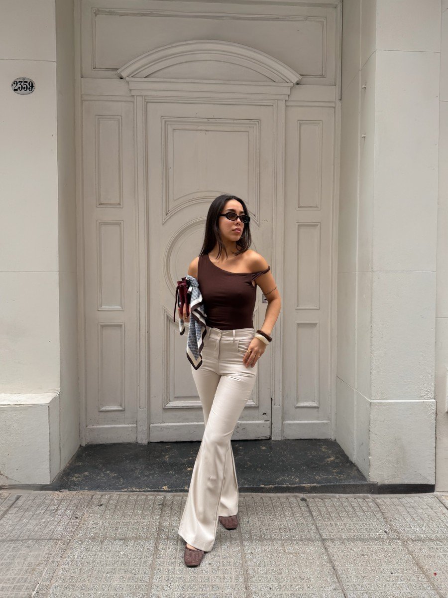 MUSCULOSA COPENHAGUE CHOCOLATE